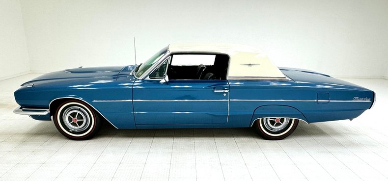 Unknown-Thunderbird-1966-Sapphire-Blue-Dark-Blue