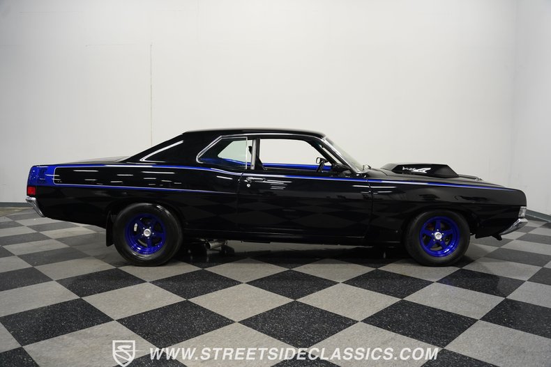 Unknown-Torino-1968-Black-Black-14