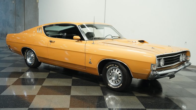Unknown-Torino-1969-Gold-Glow-Black-16