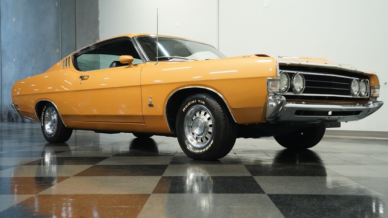 Unknown-Torino-1969-Gold-Glow-Black-29
