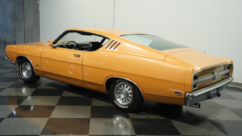 Unknown-Torino-1969-Gold-Glow-Black-3