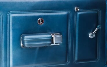 Unknown-Torino-1970-Medium-Blue-Metallic-Blue-10