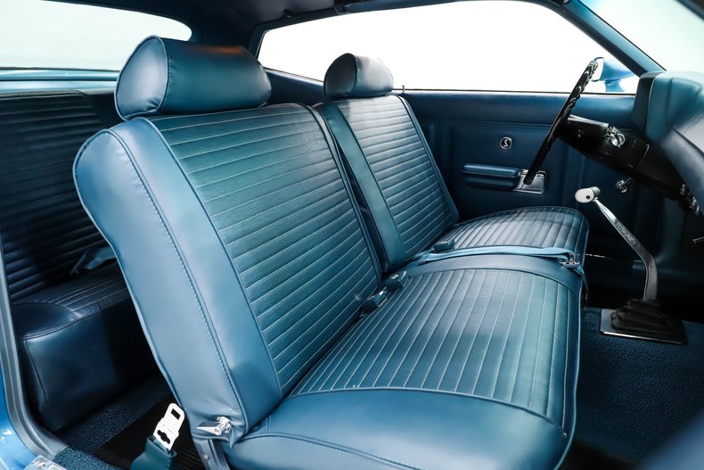 Unknown-Torino-1970-Medium-Blue-Metallic-Blue-37