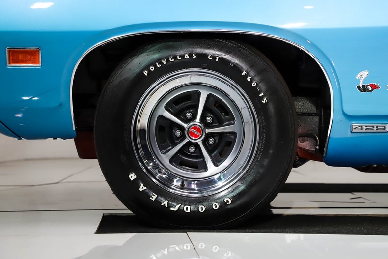 Unknown-Torino-1970-Medium-Blue-Metallic-Blue-40