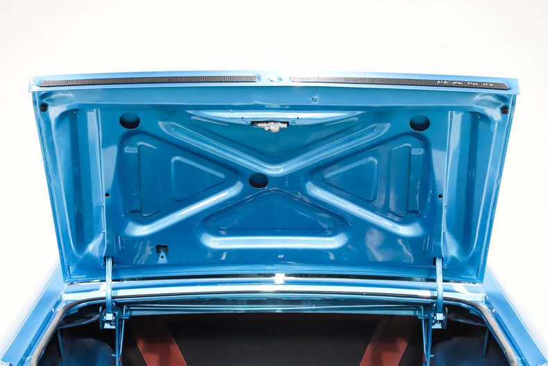Unknown-Torino-1970-Medium-Blue-Metallic-Blue-43