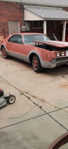 Unknown-Toronado-1967-2