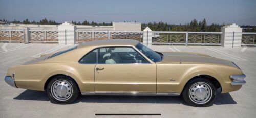 Unknown-Toronado-1969