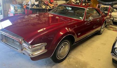 Unknown-Toronado-1969