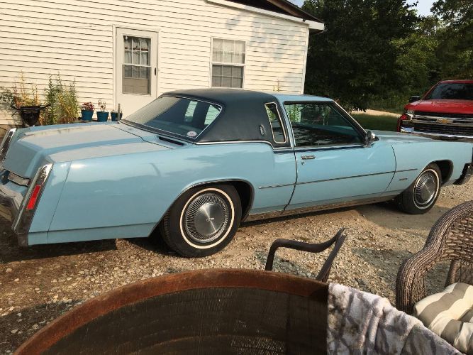 Unknown-Toronado-1975-Blue-1