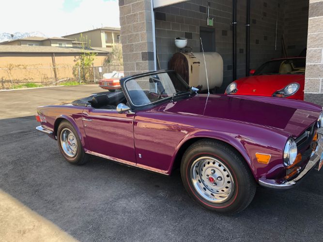 Unknown-Tr4a-1974-Burgundy-Black-8