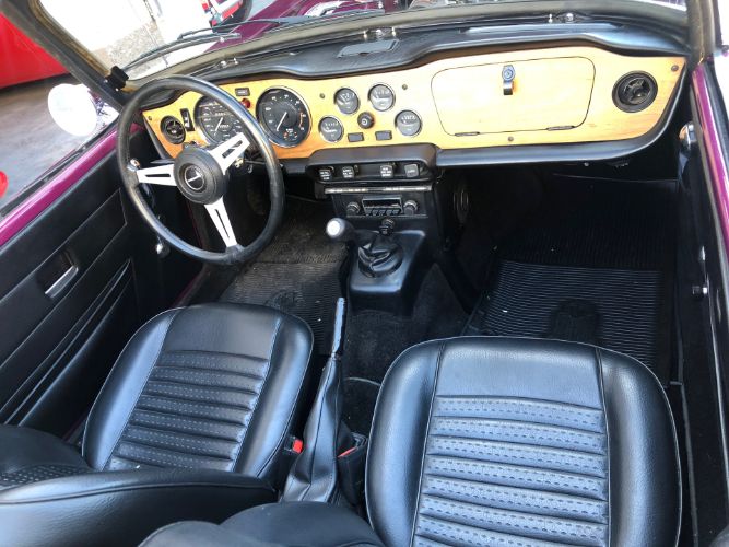 Unknown-Tr4a-1974-Burgundy-Black