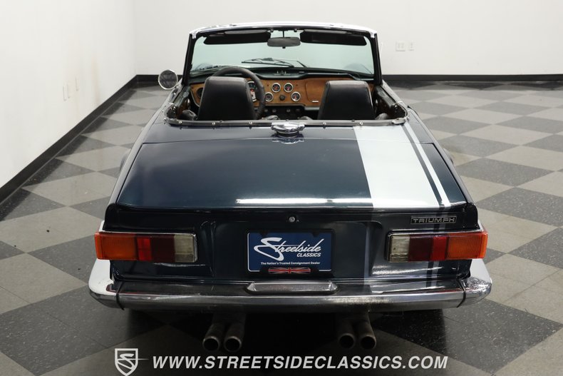 Unknown-Tr6-1972-British-Racing-Green-Black-18