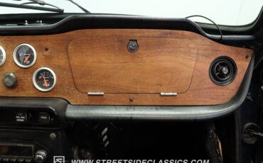 Unknown-Tr6-1972-British-Racing-Green-Black-20