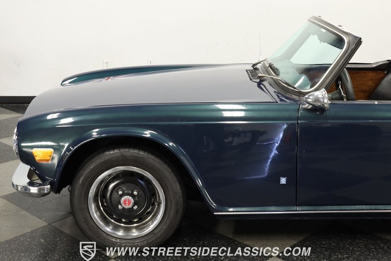 Unknown-Tr6-1972-British-Racing-Green-Black-27