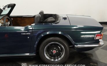 Unknown-Tr6-1972-British-Racing-Green-Black-28