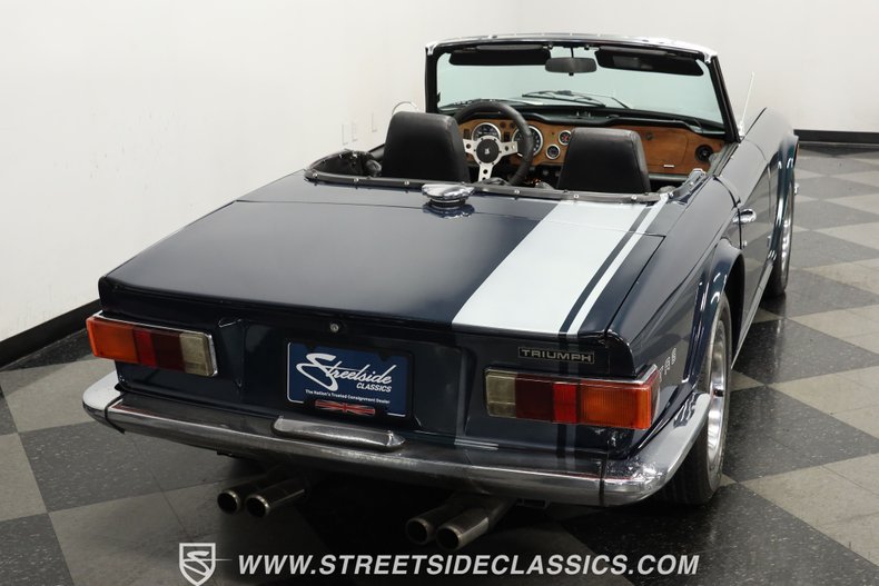 Unknown-Tr6-1972-British-Racing-Green-Black-35