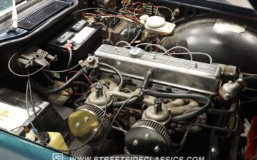 Unknown-Tr6-1972-British-Racing-Green-Black-38