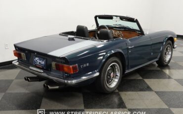 Unknown-Tr6-1972-British-Racing-Green-Black-4