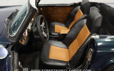 Unknown-Tr6-1972-British-Racing-Green-Black-42