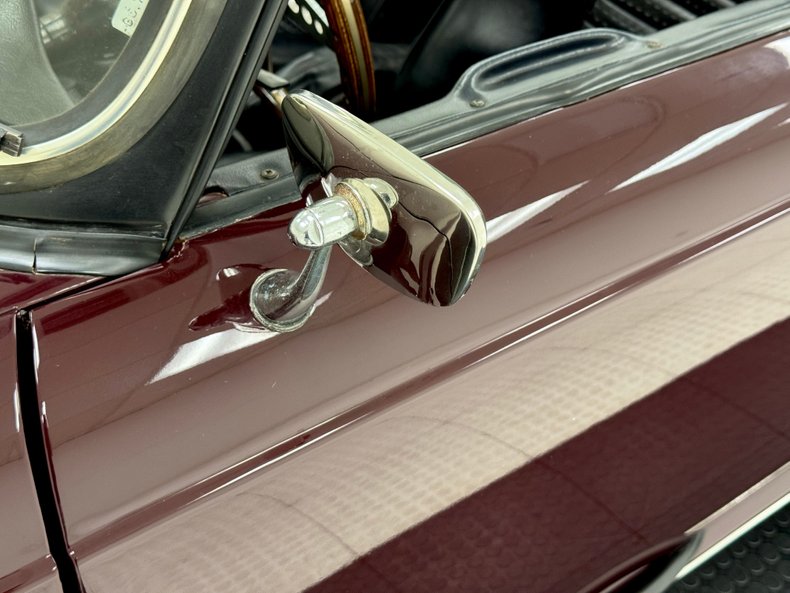 Unknown-Tr6-1972-Maroon-Black-17