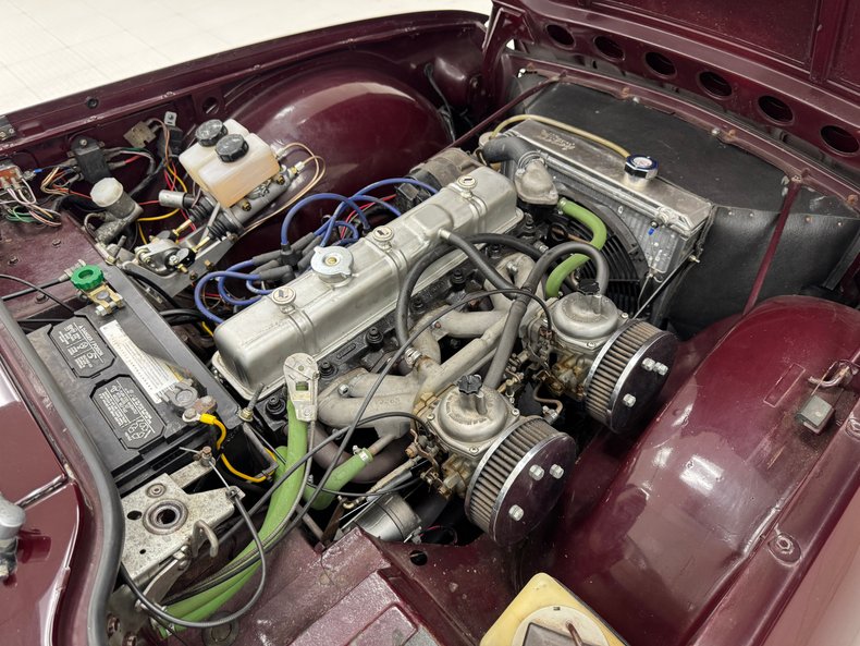 Unknown-Tr6-1972-Maroon-Black-25