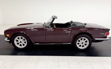 Unknown-Tr6-1972-Maroon-Black-3