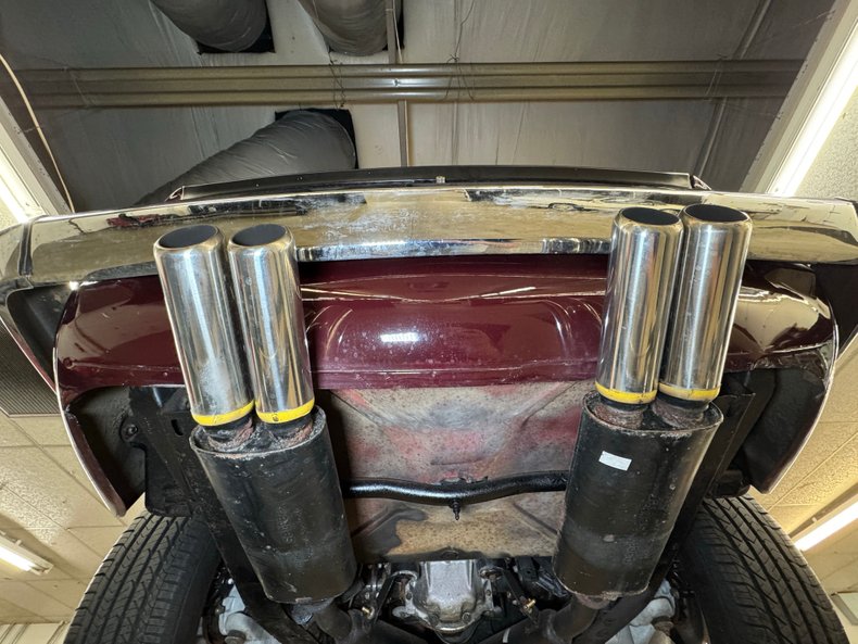 Unknown-Tr6-1972-Maroon-Black-48