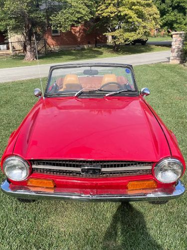 Unknown-Tr6-1972-Red-Tan-13