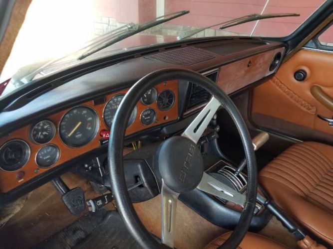 Unknown-Tr6-1973-Maroon-Tan-10
