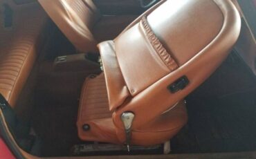Unknown-Tr6-1973-Maroon-Tan-4
