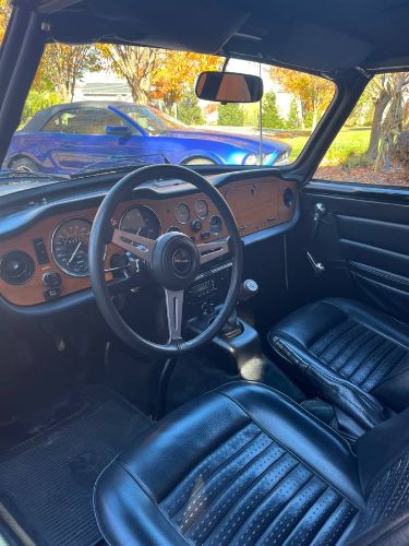 Unknown-Tr6-1973-White-3