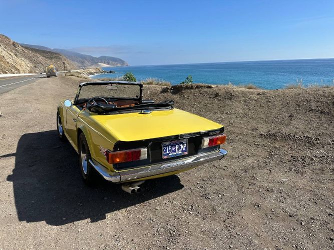Unknown-Tr6-1973-Yellow-Black-16