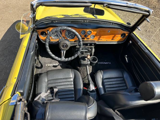 Unknown-Tr6-1973-Yellow-Black-6