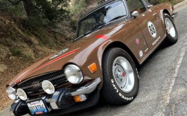 Unknown-Tr6-1974-British-Leyland-brow-16