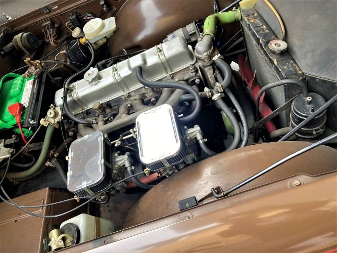 Unknown-Tr6-1974-British-Leyland-brow-2
