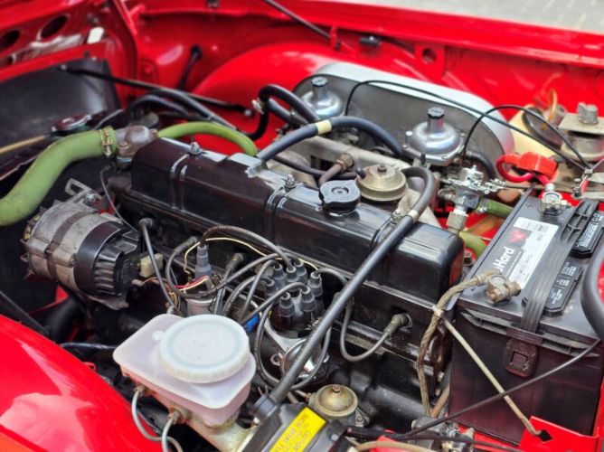 Unknown-Tr6-1974-Signal-Red-Tan-3