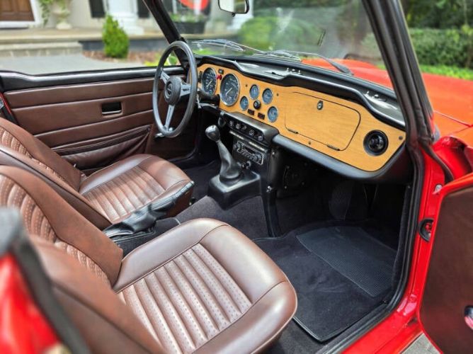 Unknown-Tr6-1974-Signal-Red-Tan-9