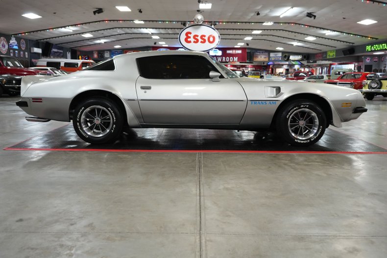 Unknown-Trans-am-1975-Silver-Black-21