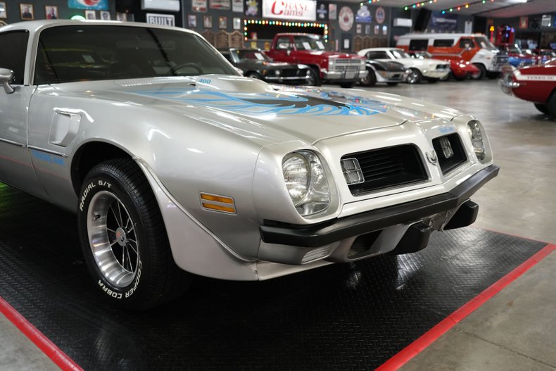 Unknown-Trans-am-1975-Silver-Black-27