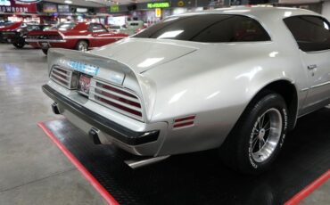 Unknown-Trans-am-1975-Silver-Black-42