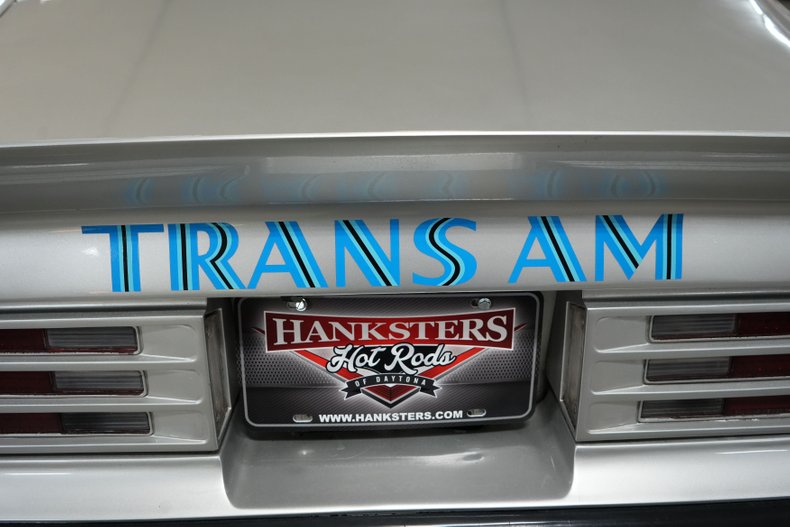 Unknown-Trans-am-1975-Silver-Black-43