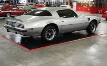 Unknown-Trans-am-1975-Silver-Black-6