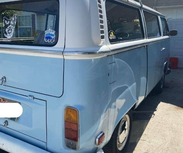 Unknown-Transporter-1972-Blue-10