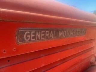 Unknown-Truck-1935-Red-2