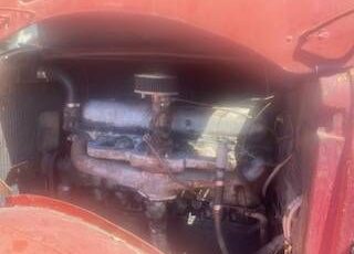 Unknown-Truck-1935-Red-4