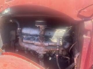 Unknown-Truck-1935-Red-4