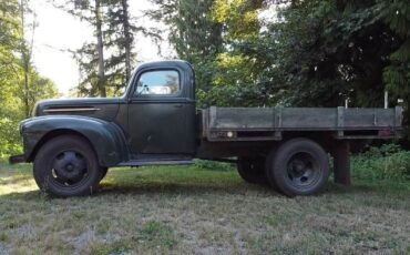 Unknown-Truck-1946-Green-13