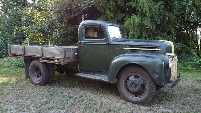 Unknown-Truck-1946-Green-17