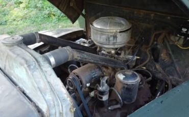 Unknown-Truck-1946-Green-3