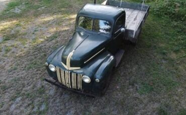 Unknown-Truck-1946-Green-9